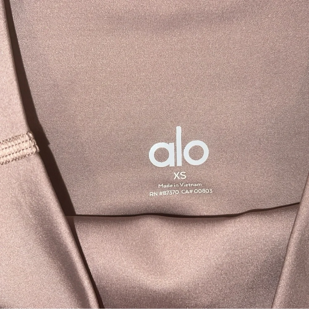 🆕ALO YOGA High-Waist Airlift Legging